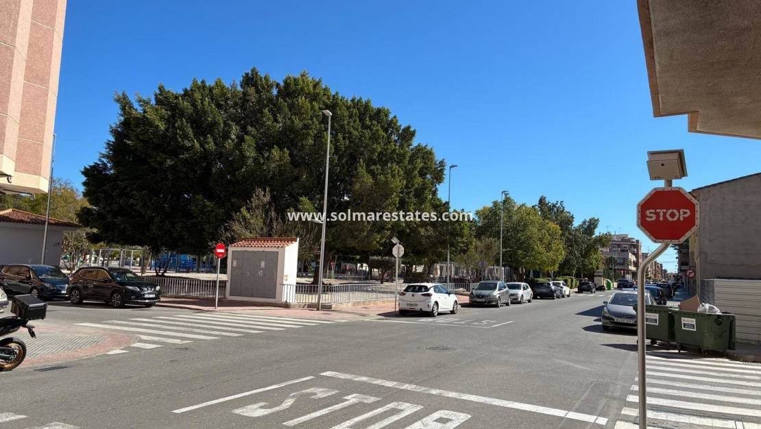 3 slaapkamer Appartement te koop in Almoradi - € 124.950 (Ref: 9642427)