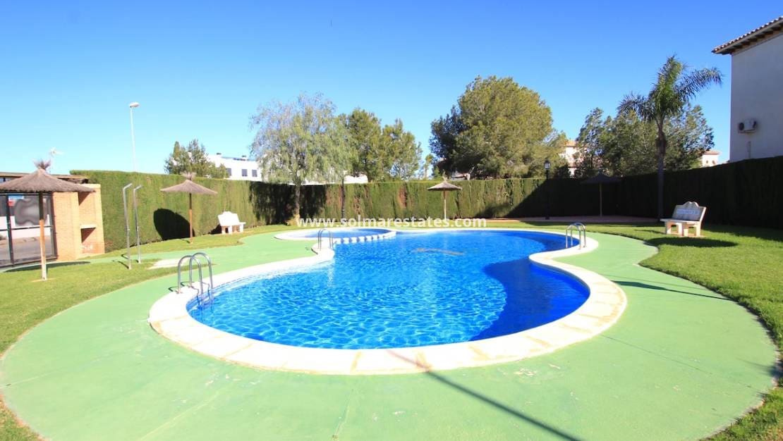 2 camera da letto Appartamento in vendita in Cabo Roig con piscina - 149.000 € (Rif: 9645784)