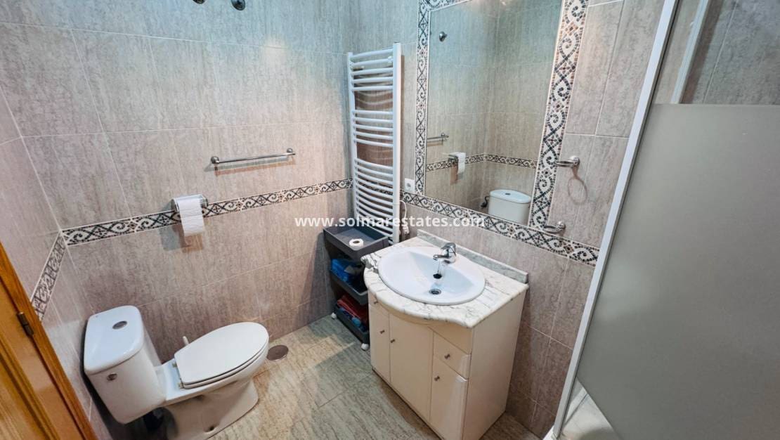 3 chambre Bungalow à vendre à Daya Nueva avec piscine - 159 950 € (Ref: 9645963)