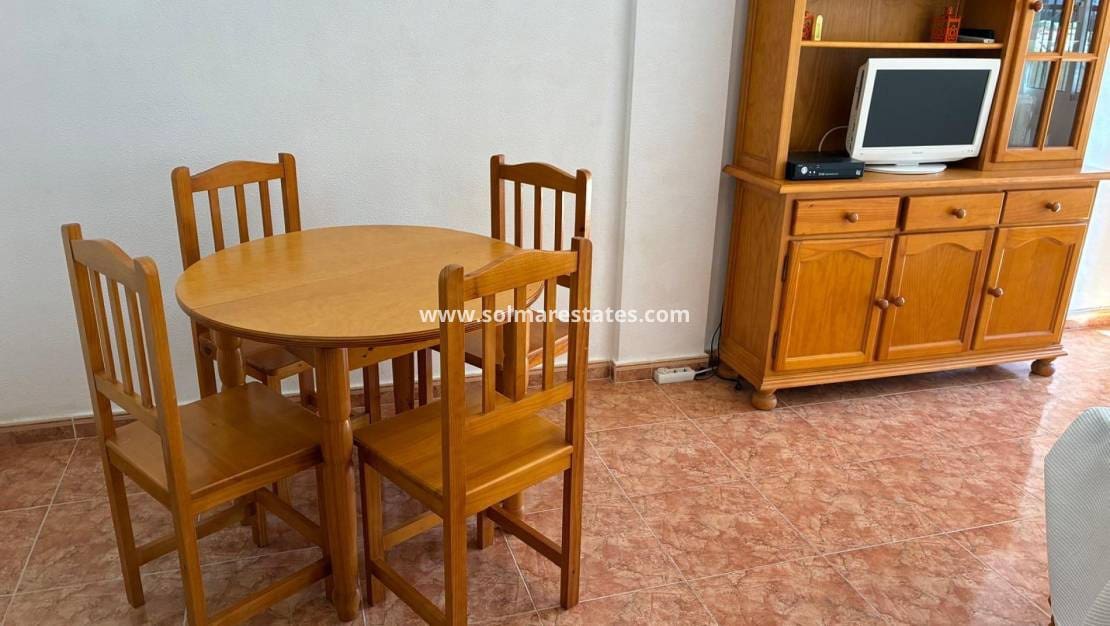 2 slaapkamer Appartement te koop in Algorfa met zwembad - € 119.500 (Ref: 9649828)