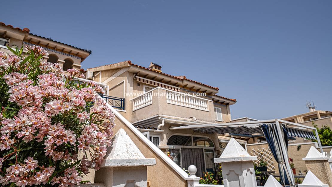 2 soverom Leilighet til salgs i Playa Flamenca med svømmebasseng - € 199 500 (Ref: 9650436)