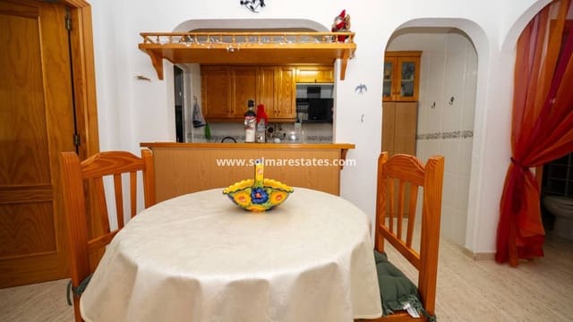 2 soveværelse Lejlighed til salg i Playa Flamenca, Orihuela med swimmingpool - € 189.900 (Ref: 9650436)