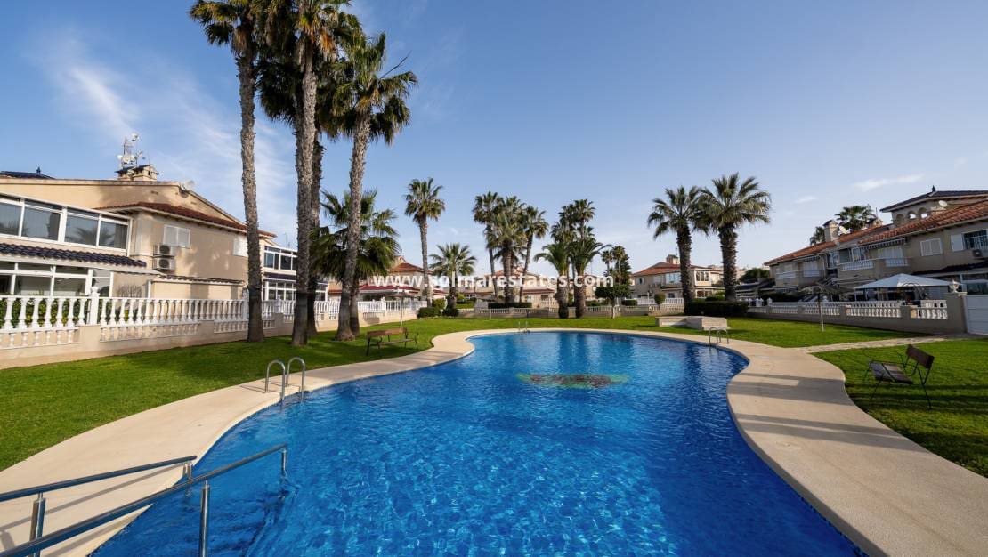 2 bedroom Apartment for sale in Playa Flamenca with pool - € 189,900 (Ref: 9650436)