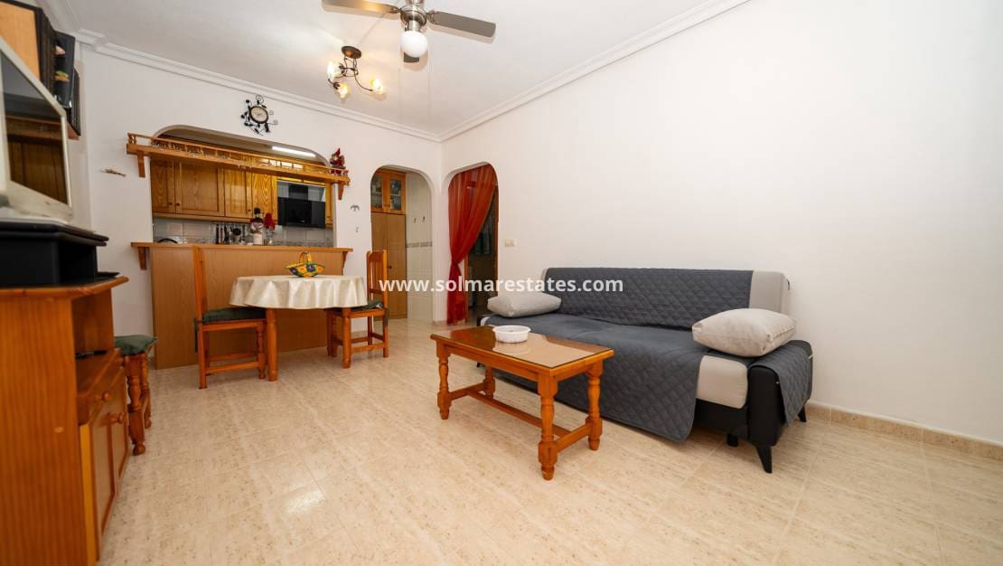2 soverom Leilighet til salgs i Playa Flamenca med svømmebasseng - € 175 900 (Ref: 9650436)