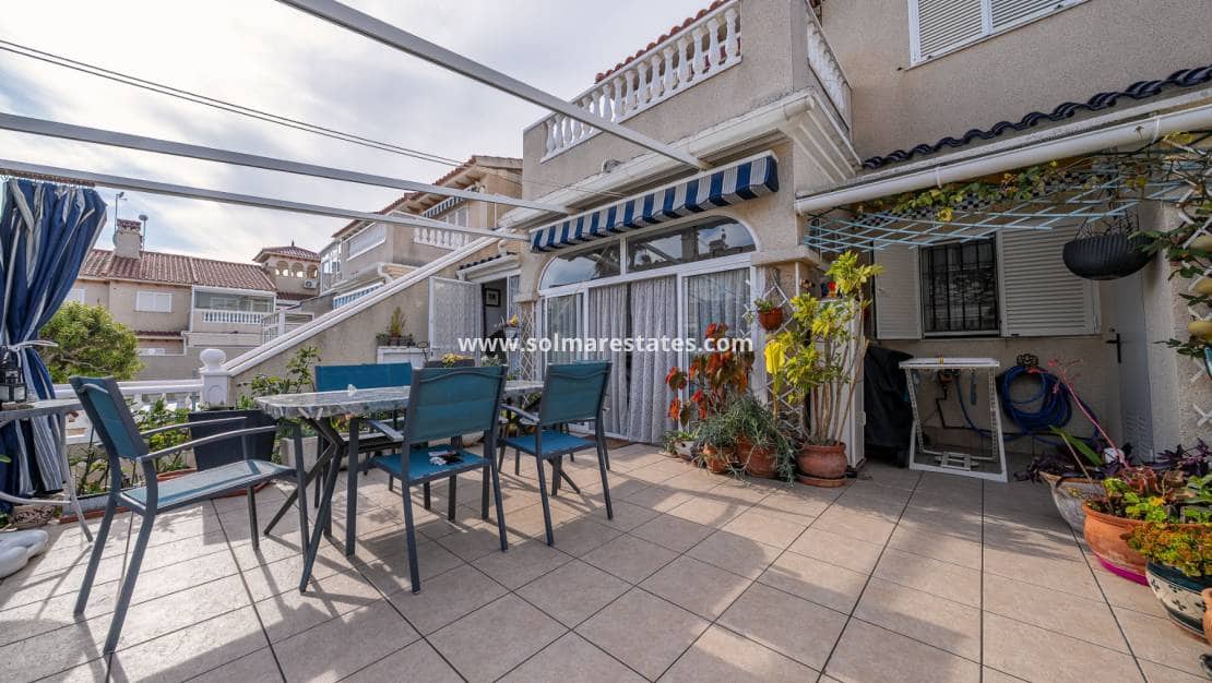 2 soverom Leilighet til salgs i Playa Flamenca med svømmebasseng - € 175 900 (Ref: 9650436)