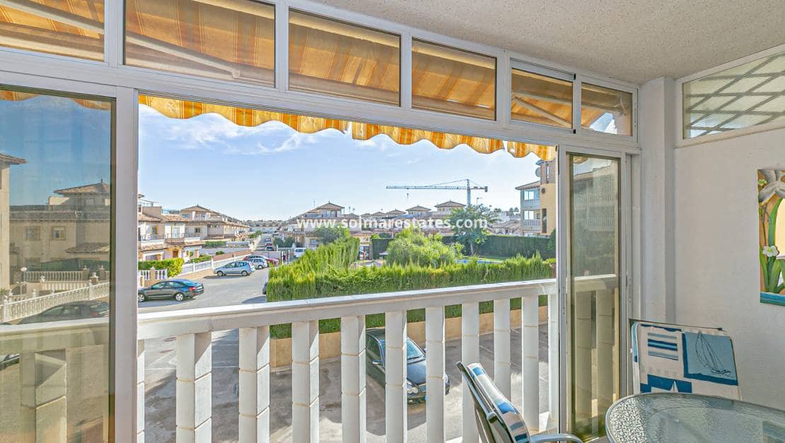 2 soveværelse Lejlighed til salg i La Zenia med swimmingpool - € 155.000 (Ref: 9650437)