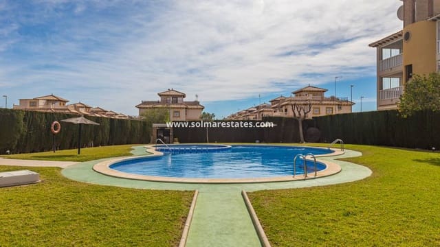 2 soveværelse Lejlighed til salg i La Zenia, Orihuela med swimmingpool - € 155.000 (Ref: 9650437)