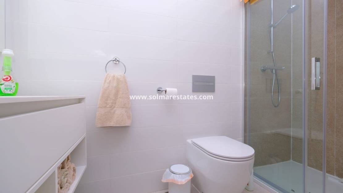 2 chambre Appartement à vendre à Playa Flamenca avec piscine - 249 995 € (Ref: 9650439)