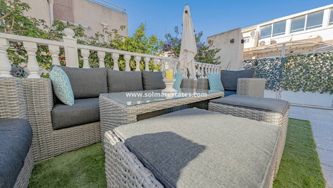 3 quarto Moradia para venda em Cabo Roig com piscina - 239 000 € (Ref: 9650441)
