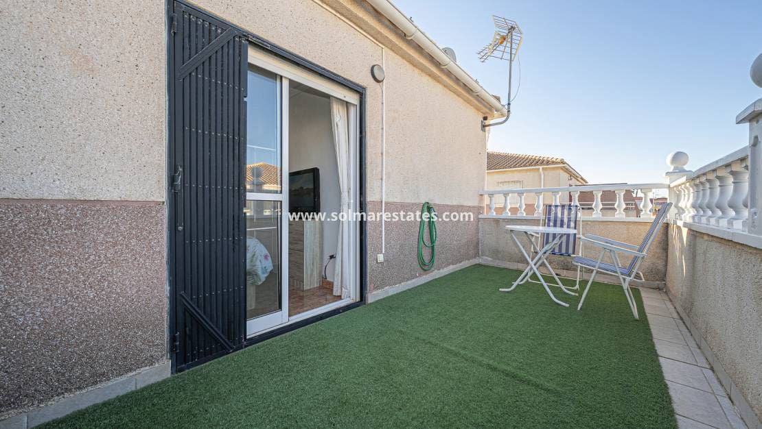3 quarto Moradia para venda em Cabo Roig com piscina - 239 000 € (Ref: 9650441)