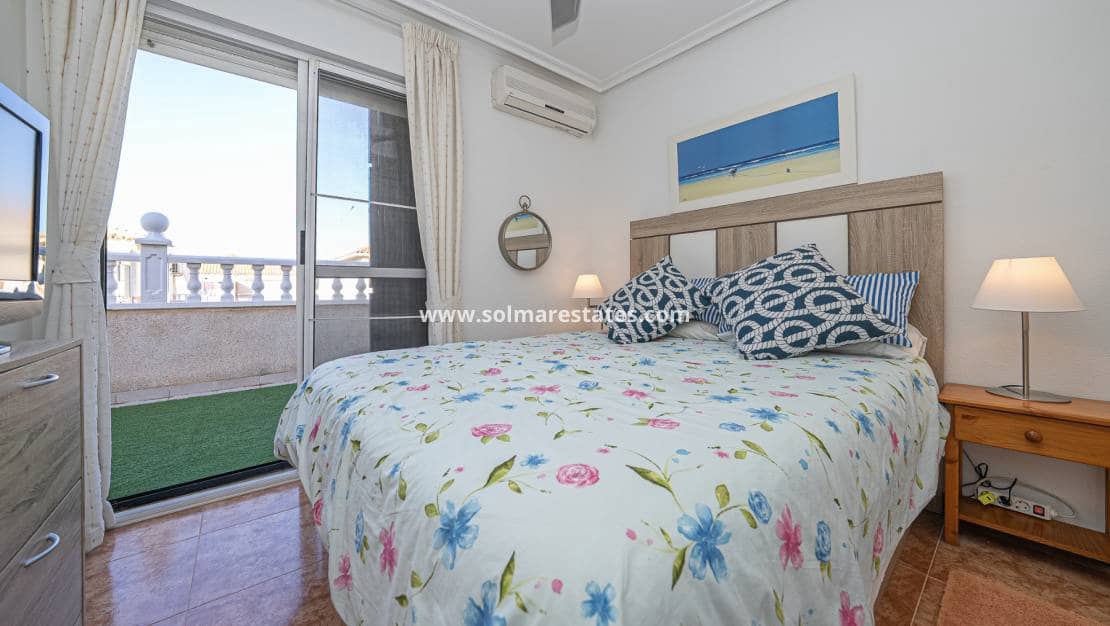 3 camera da letto Villa in vendita in Cabo Roig con piscina - 225.000 € (Rif: 9650441)
