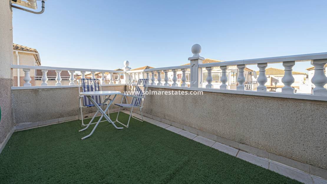 3 camera da letto Villa in vendita in Cabo Roig con piscina - 225.000 € (Rif: 9650441)
