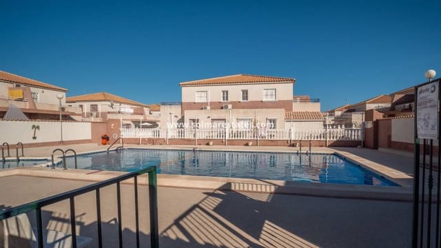 3 soveværelse Villa til salg i Cabo Roig, Orihuela med swimmingpool - € 225.000 (Ref: 9650441)