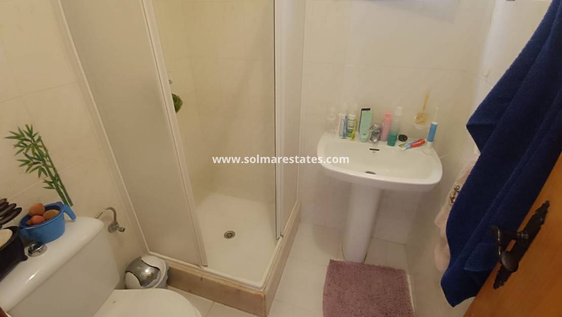 2 soveværelse Bungalow til salg i Playa Flamenca - € 123.000 (Ref: 9656397)