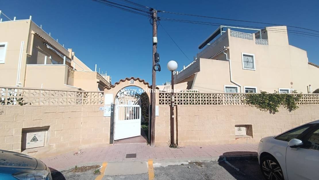 2 soveværelse Bungalow til salg i Playa Flamenca - € 123.000 (Ref: 9656397)