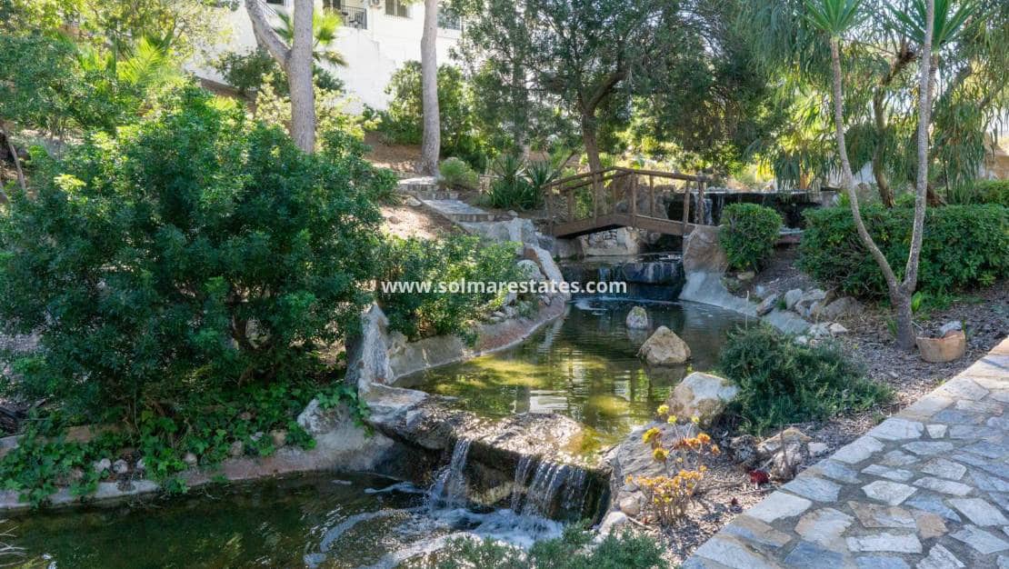 2 Zimmer Apartment zu verkaufen in Villamartin mit Pool - 175.000 € (Ref: 9656398)