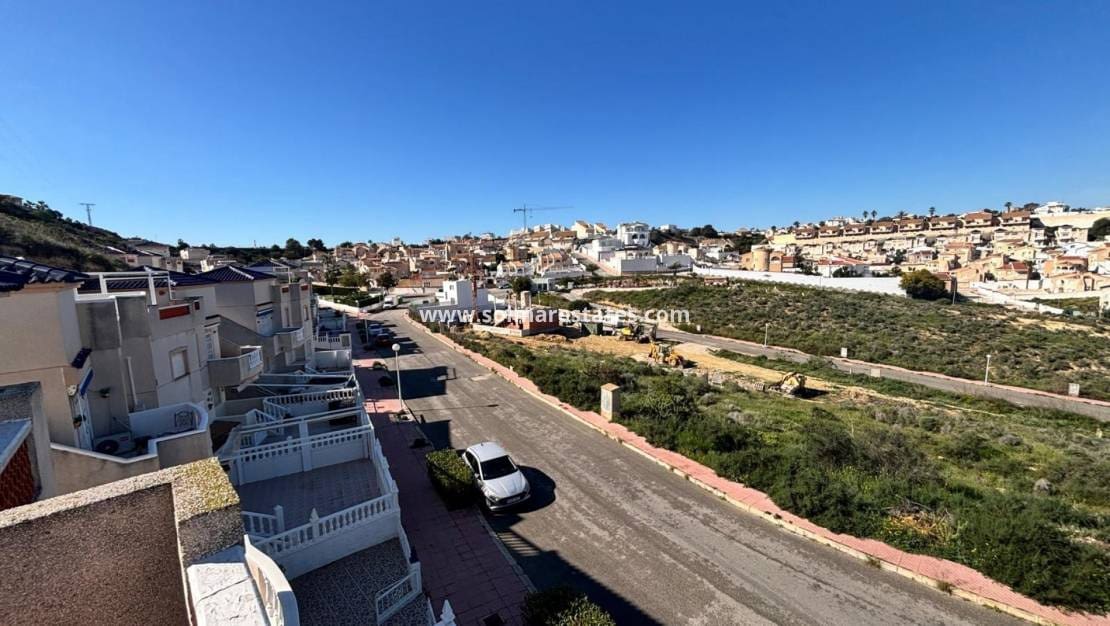 2 sypialnia Apartament na sprzedaż w La Marquesa z basenem - 149 995 € (Ref: 9667012)