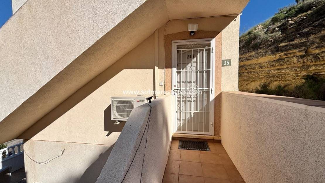 2 sypialnia Apartament na sprzedaż w La Marquesa z basenem - 149 995 € (Ref: 9667012)