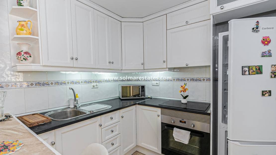Pareado de 2 habitaciones en Pilar de la Horadada en venta con piscina - 235.000 € (Ref: 9667181)