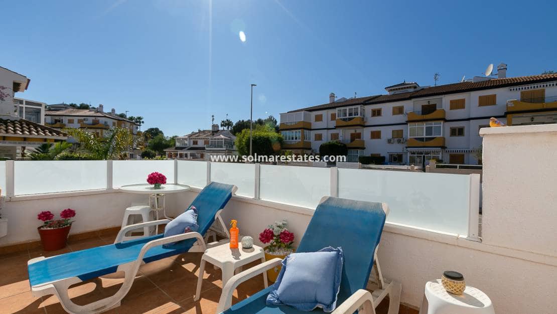 Pareado de 2 habitaciones en Pilar de la Horadada en venta con piscina - 235.000 € (Ref: 9667181)