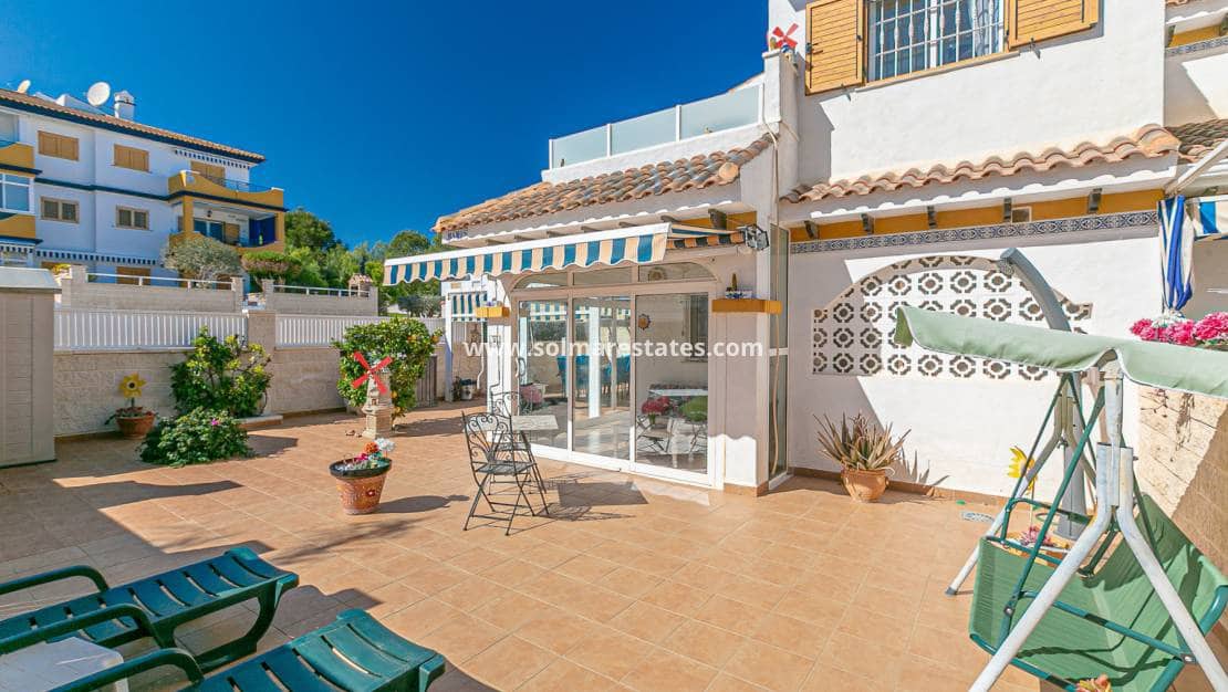 Pareado de 2 habitaciones en Pilar de la Horadada en venta con piscina - 235.000 € (Ref: 9667181)