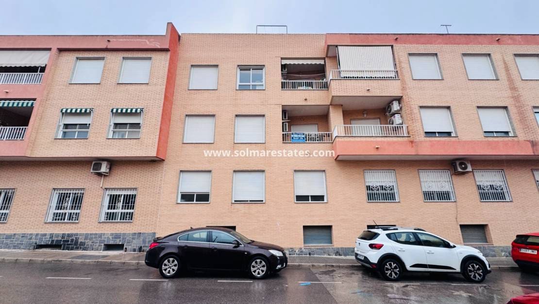 3 makuuhuone Huoneisto myytävänä paikassa Los Montesinos - 134 900 € (Ref: 9667183)