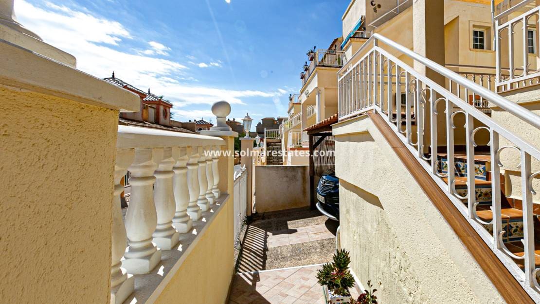 2 sovrum Lägenhet till salu i Playa Flamenca med pool - 199 999 € (Ref: 9669122)