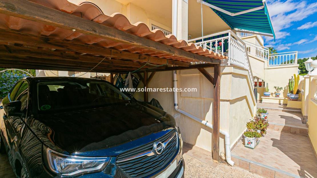 2 sovrum Lägenhet till salu i Playa Flamenca med pool - 199 999 € (Ref: 9669122)