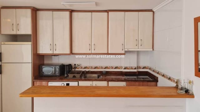 2 chambre Appartement à vendre à Villamartin, Orihuela - 148 000 € (Ref: 9669321)