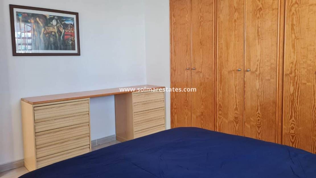 2 bedroom Apartment for sale in Villamartin - € 148,000 (Ref: 9669321)