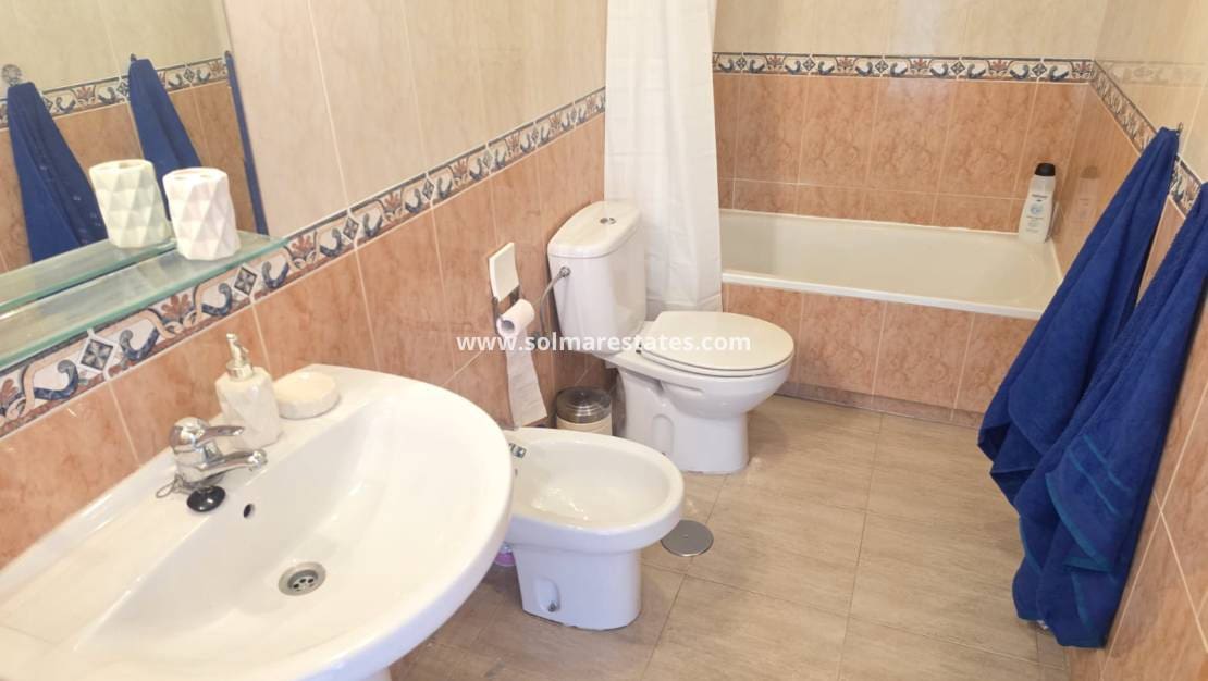 2 makuuhuone Huoneisto myytävänä paikassa Villamartin - 139 900 € (Ref: 9669321)