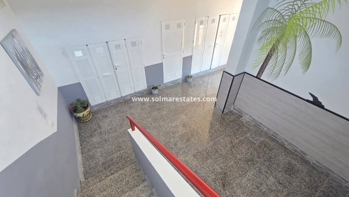 2 makuuhuone Huoneisto myytävänä paikassa Villamartin - 139 900 € (Ref: 9669321)
