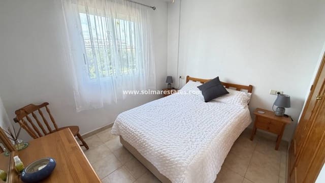 2 quarto Apartamento para venda em La Zenia, Orihuela com piscina - 175 000 € (Ref: 9669322)