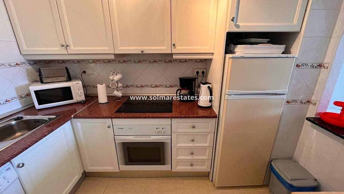 Apartamento de 2 habitaciones en Algorfa en venta con piscina - 115.000 € (Ref: 9669323)