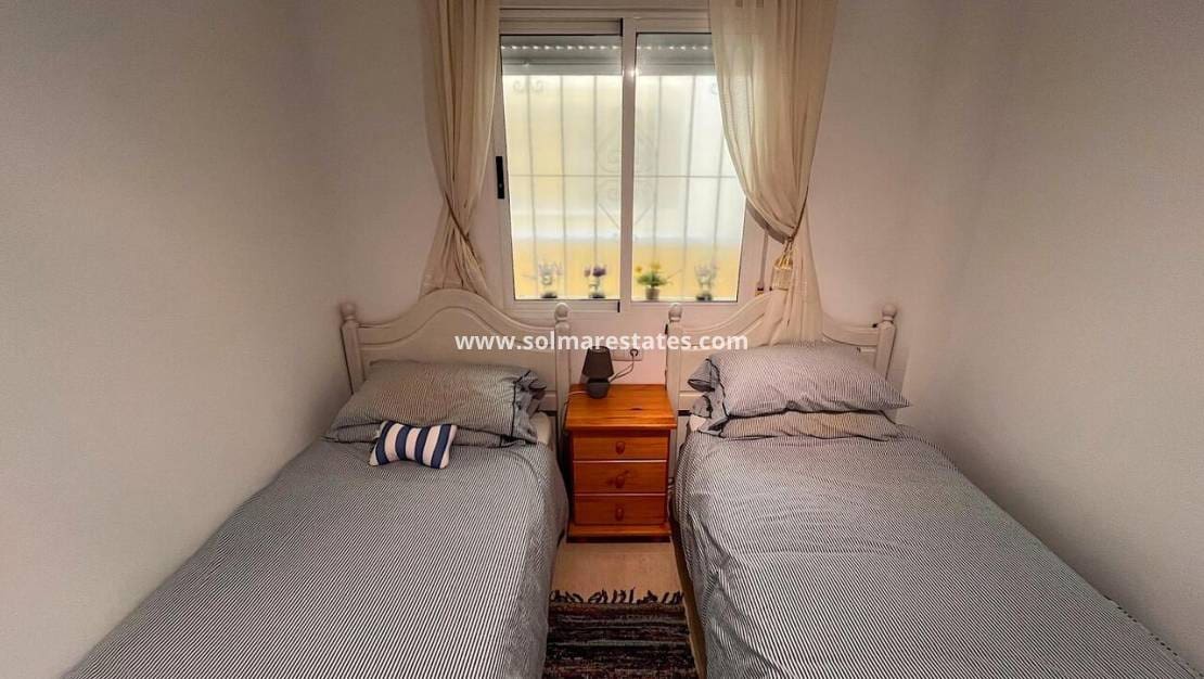 Apartamento de 2 habitaciones en Algorfa en venta con piscina - 115.000 € (Ref: 9669323)