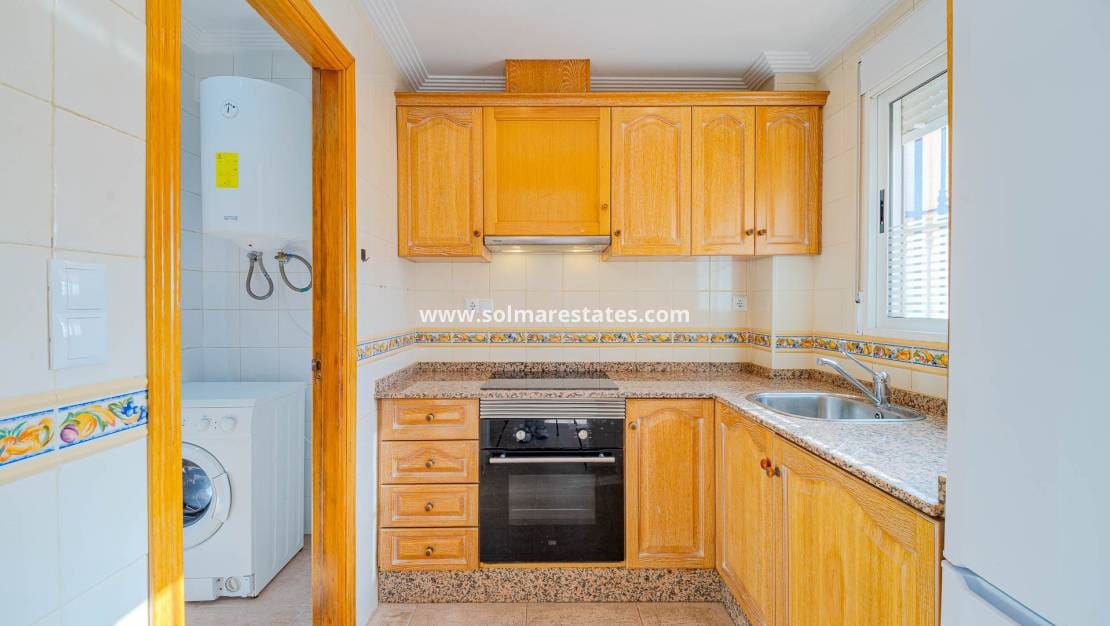 2 Zimmer Haus zu verkaufen in Los Altos mit Pool - 199.000 € (Ref: 9671248)