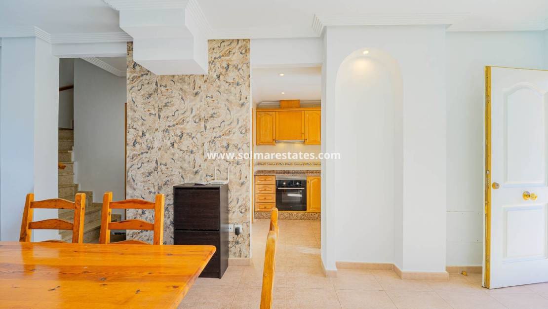 2 Zimmer Haus zu verkaufen in Los Altos mit Pool - 199.000 € (Ref: 9671248)