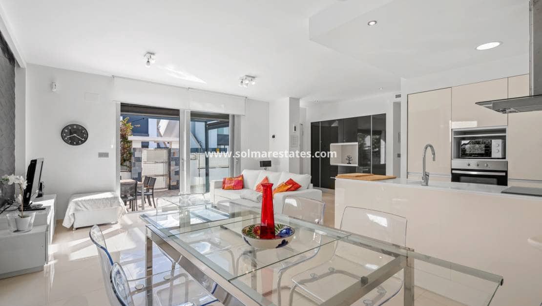 3 sypialnia Willa na sprzedaż w Ciudad Quesada z basenem - 425 000 € (Ref: 9674735)