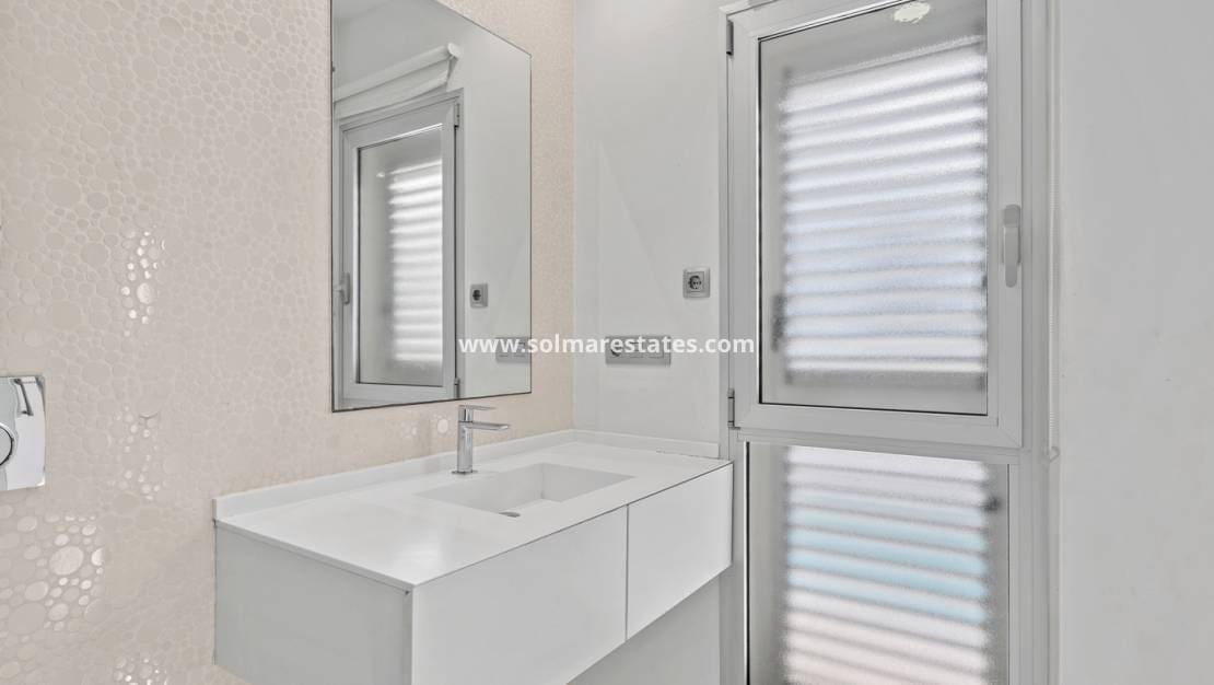 3 sypialnia Willa na sprzedaż w Ciudad Quesada z basenem - 425 000 € (Ref: 9674735)