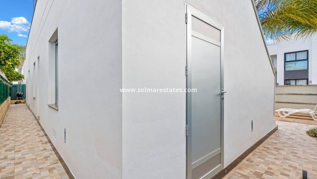 3 sypialnia Willa na sprzedaż w Ciudad Quesada z basenem - 425 000 € (Ref: 9674735)