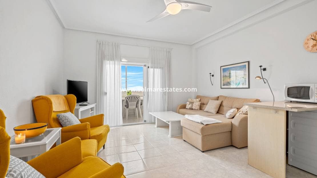 2 bedroom Apartment for sale in Pueblo Bravo with pool - € 155,000 (Ref: 9674736)