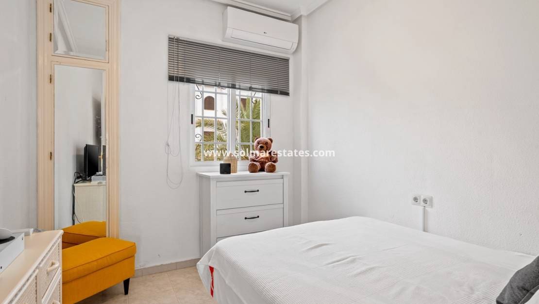 2 bedroom Apartment for sale in Pueblo Bravo with pool - € 155,000 (Ref: 9674736)