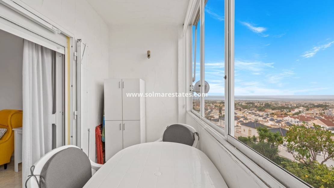 2 bedroom Apartment for sale in Pueblo Bravo with pool - € 155,000 (Ref: 9674736)