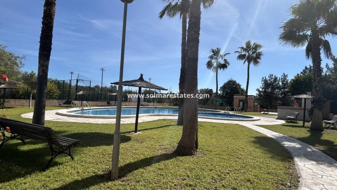 2 quarto Apartamento para venda em Los Altos com piscina - 145 000 € (Ref: 9676570)