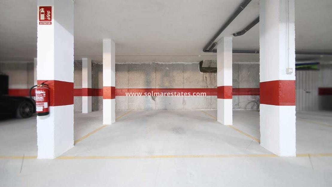 2 soverom Leilighet til salgs i Los Altos med svømmebasseng - € 269 950 (Ref: 9678167)