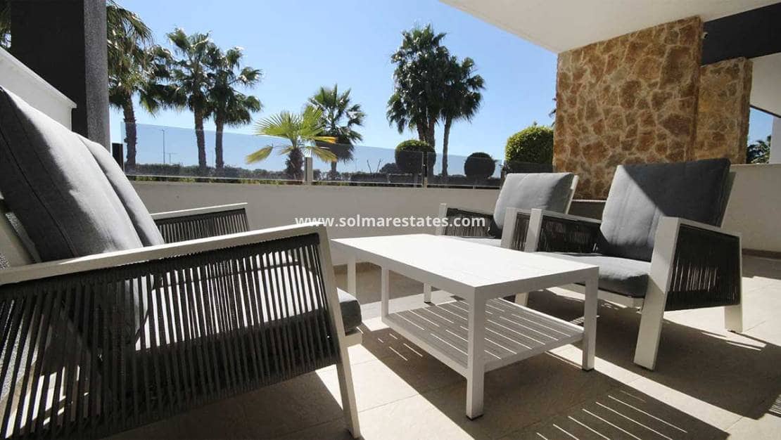 2 soverom Leilighet til salgs i Los Altos med svømmebasseng - € 269 950 (Ref: 9678167)