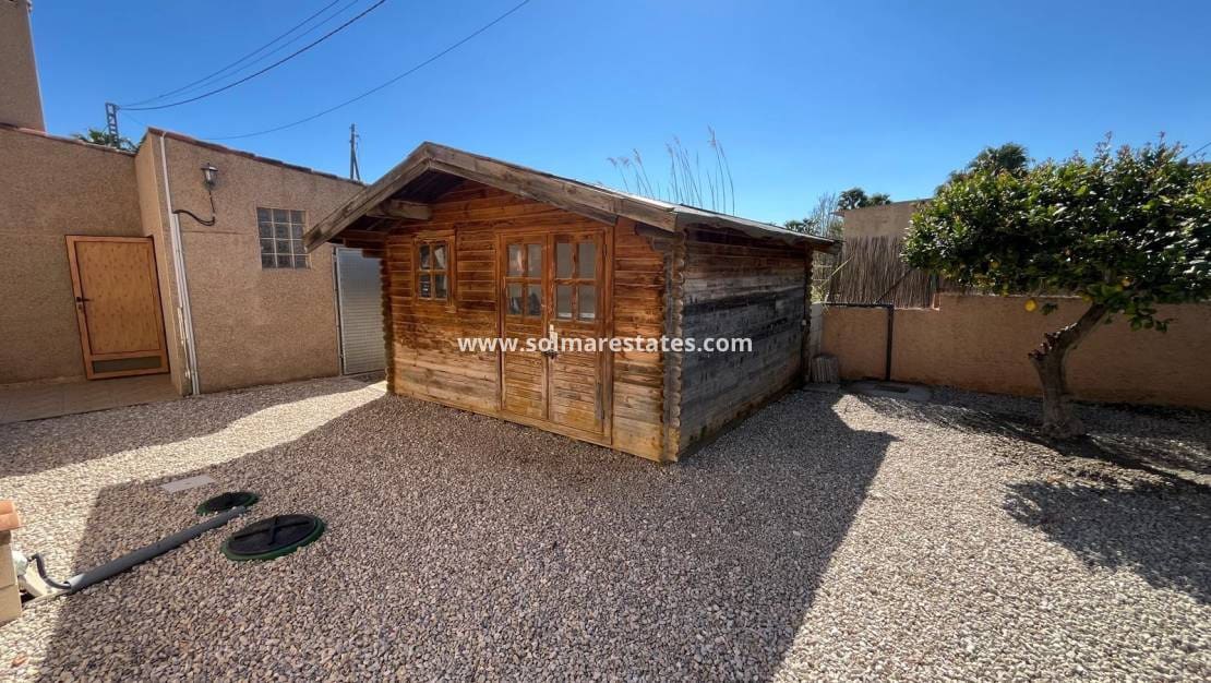 5 soveværelse Villa til salg i Catral med swimmingpool - € 449.995 (Ref: 9685688)