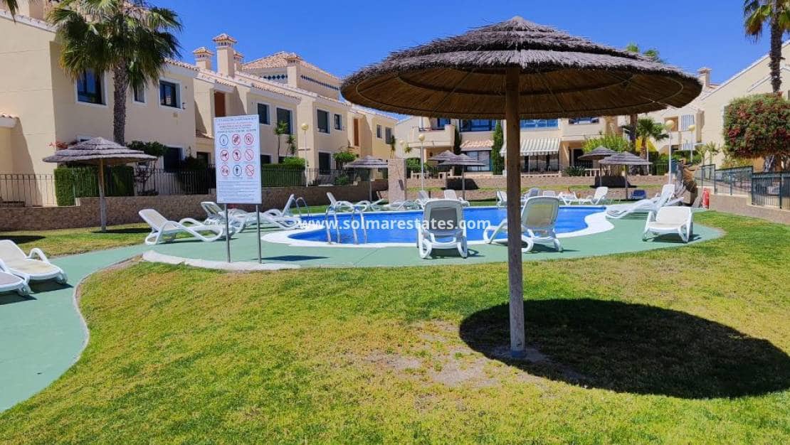 2 slaapkamer Appartement te koop in Campoamor met zwembad - € 169.000 (Ref: 9687327)