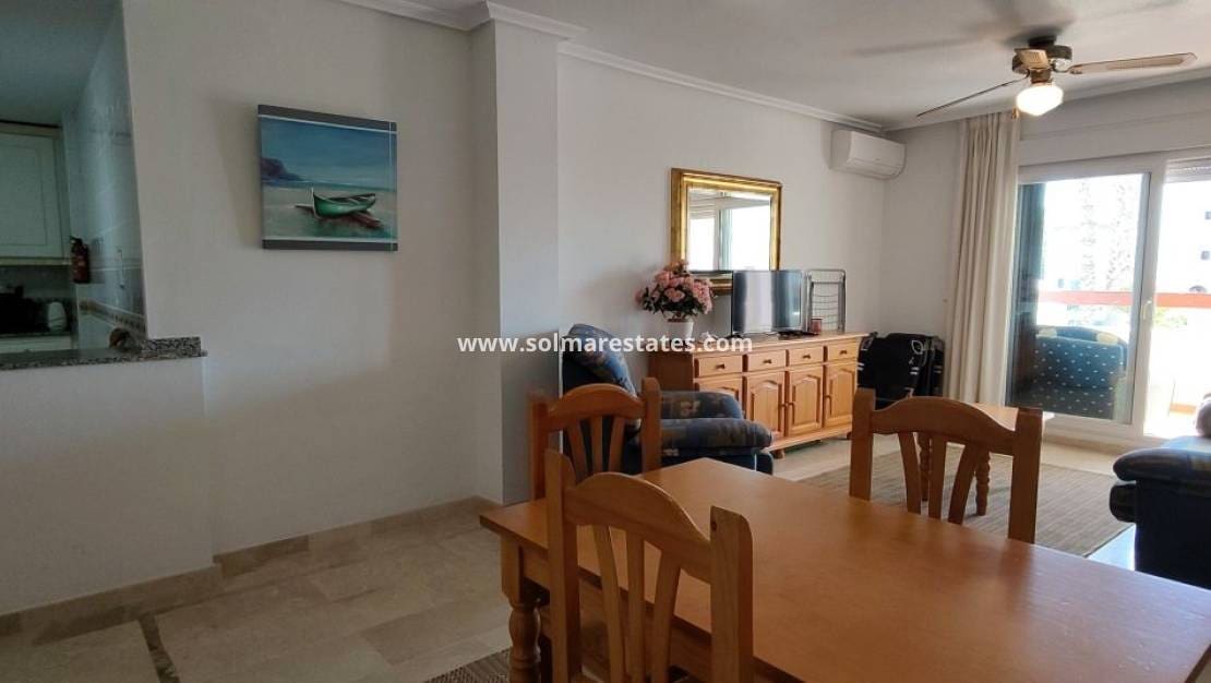 2 bedroom Apartment for sale in Villamartin with pool - € 169,900 (Ref: 9687328)