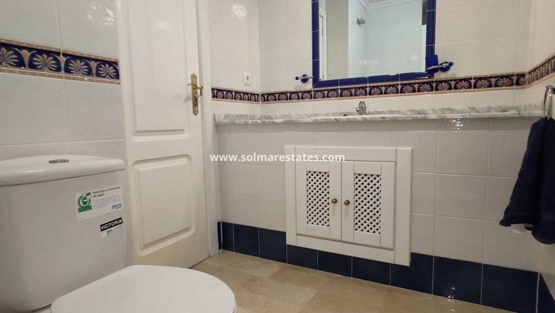 2 bedroom Apartment for sale in Villamartin with pool - € 169,900 (Ref: 9687328)